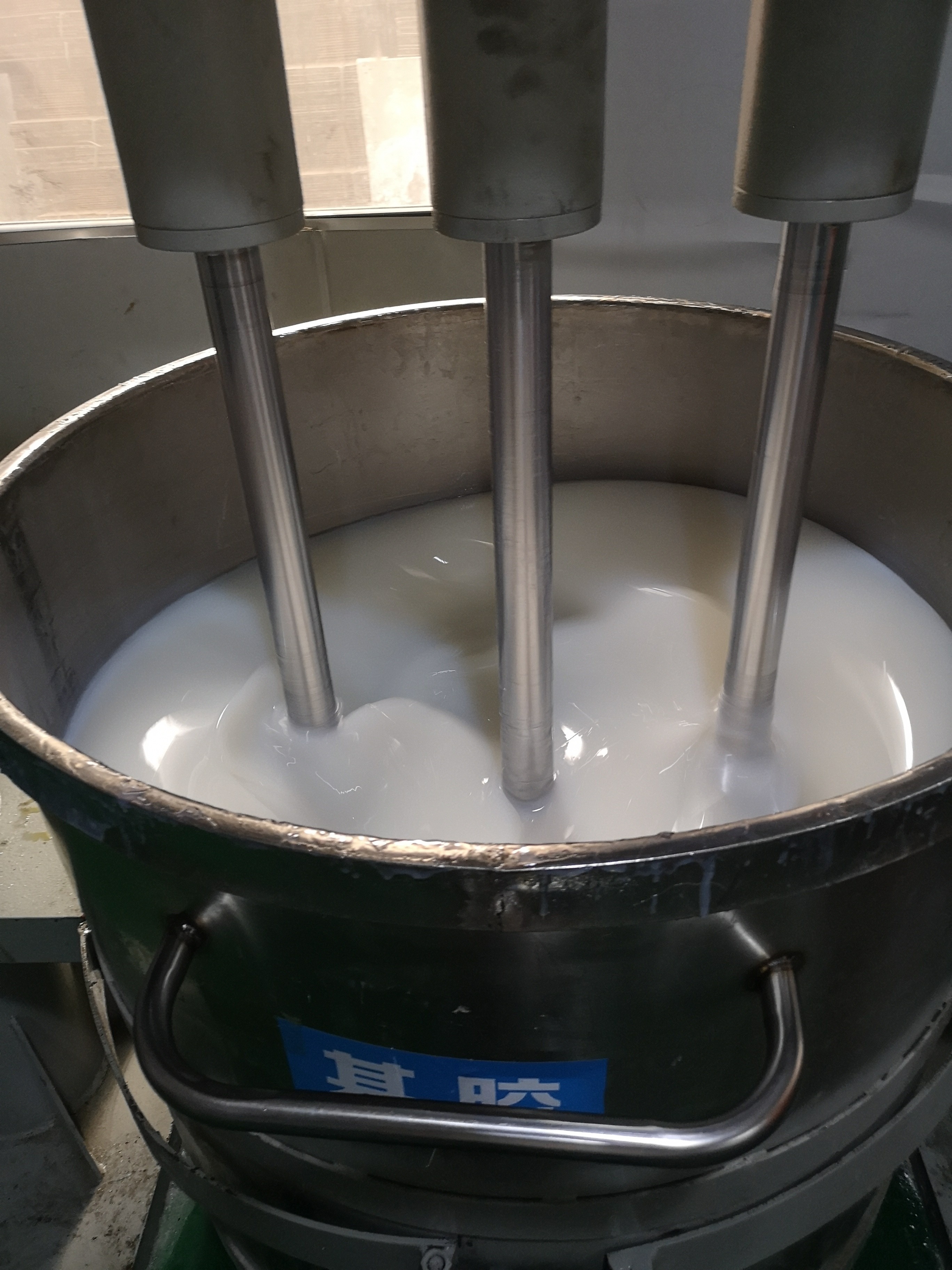 液體硅膠跟固化劑沒(méi)有攪拌均勻會(huì)有什么情況 ？